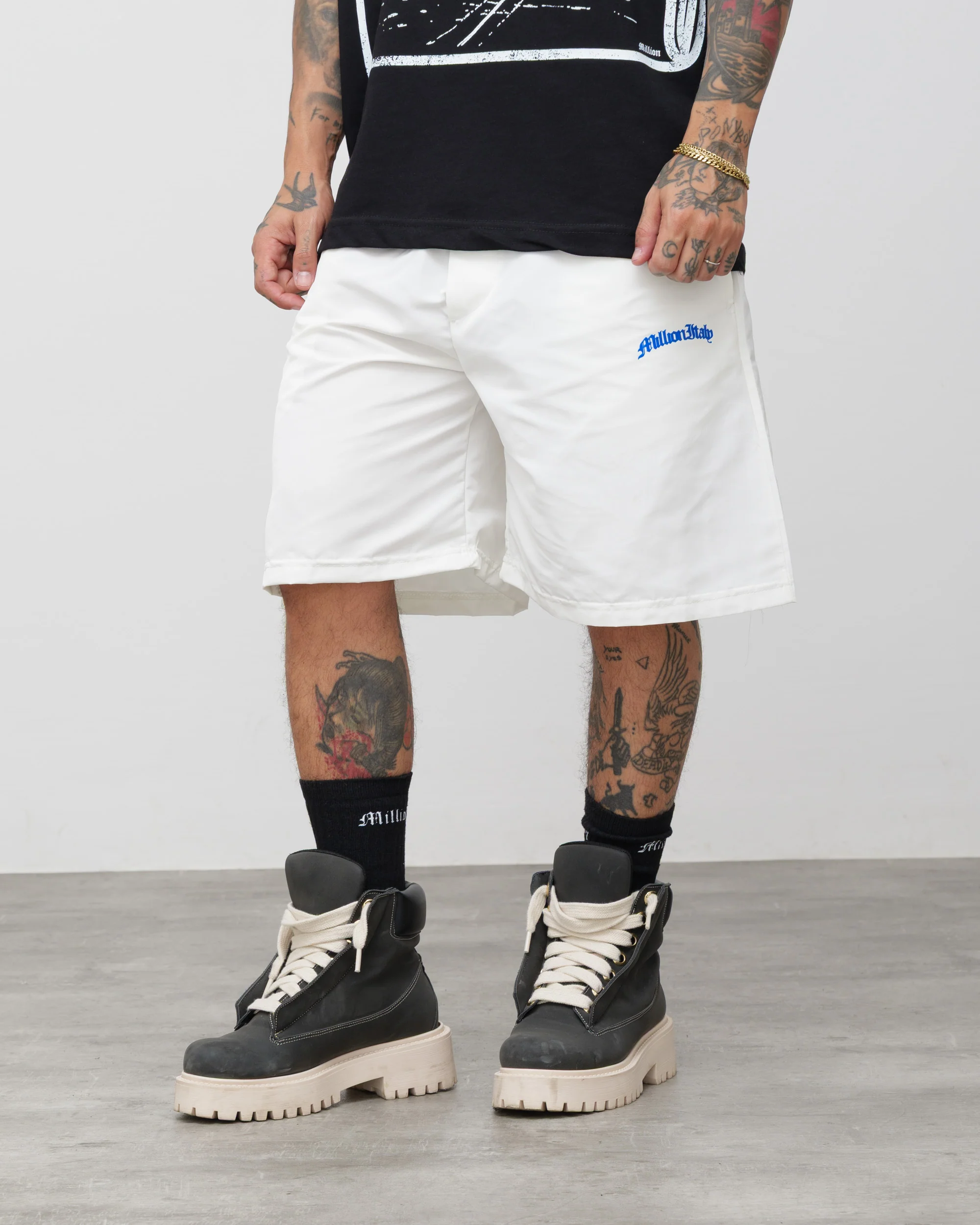 Shorts Tech Nero - Logo Blu - Image 4