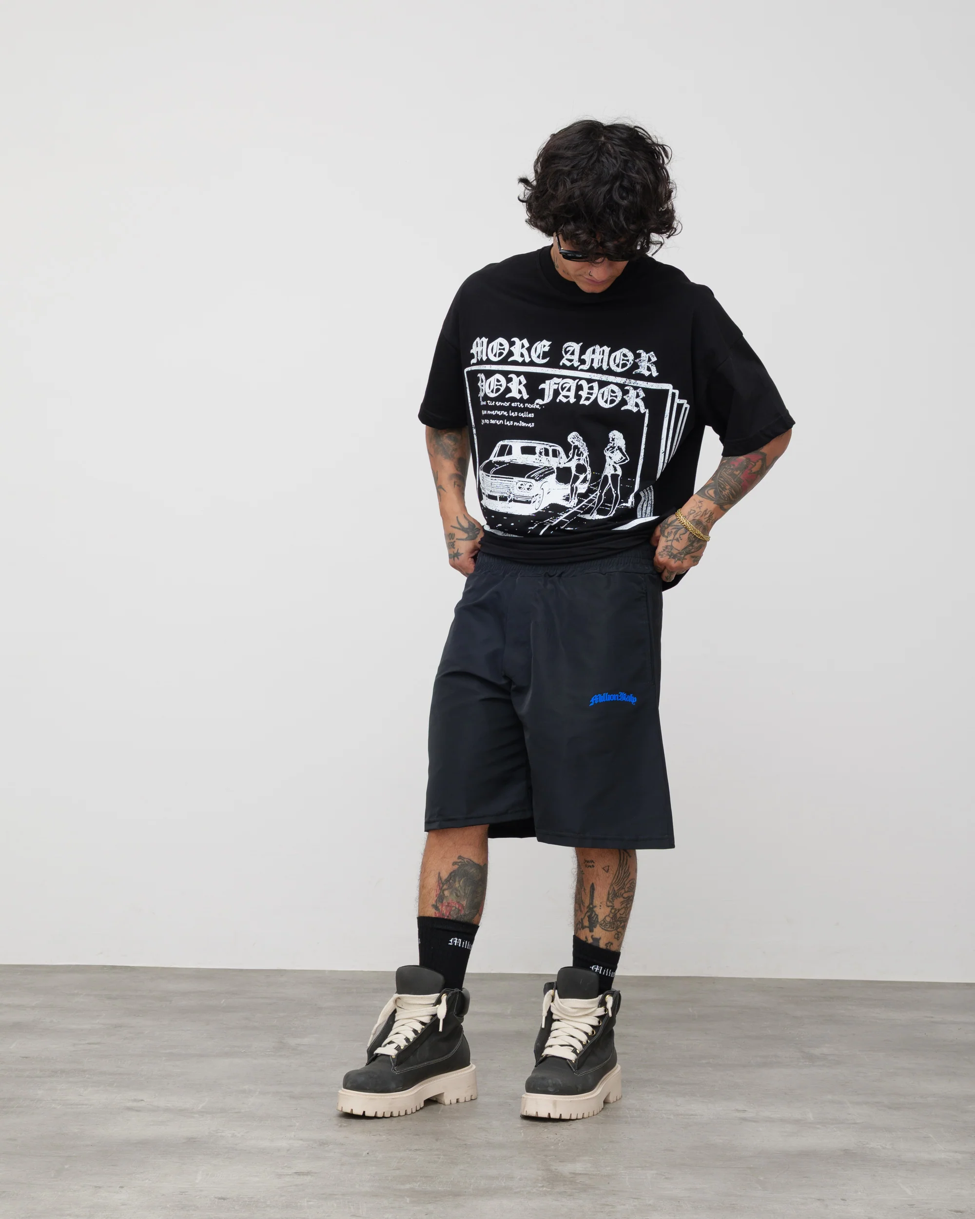 Shorts Tech Nero - Logo Blu - Image 2